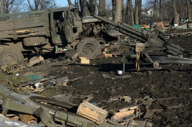 К счастью, украинскую армию и само государство разъедает коррупция