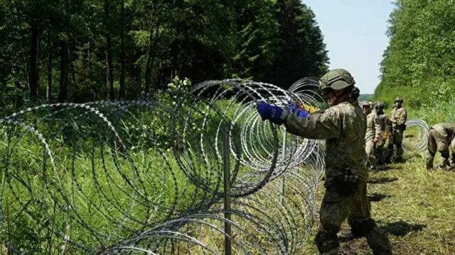 Литва объявила войну "белорусской гибридной агрессии"