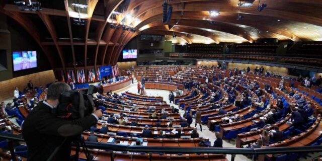 ПАСЕ призвало власти Украины расследовать преступления против журналистов