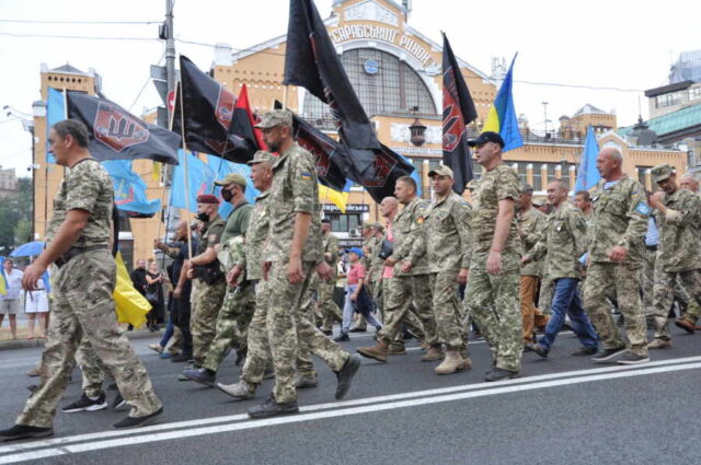 Украинские каратели проведут марш в Харькове