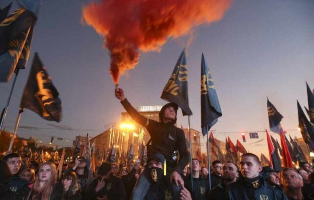 Без денацификации у Украины не будет цивилизованного будущего