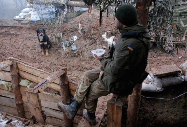 Эксперт Золотарёв рассказал, что украинцы не горят желанием воевать с Донбассом