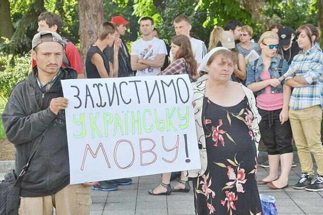 Путин запрещает Зеленскому снимать фильмы и вести концерты "Квартала" на украинском языке?