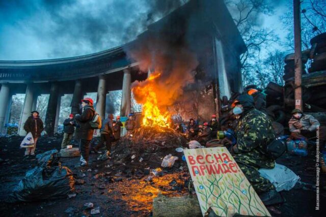 Восемь лет тихого ужаса: на Украине отметили годовщину «Евромайдана»