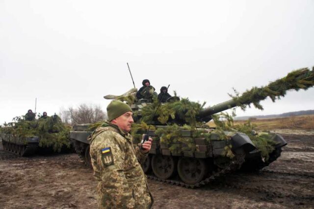 ВСУ провели комплексные военные учения в Луганской области