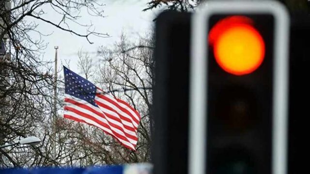 США уничтожают все правила дипломатии