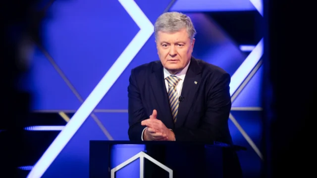 Порошенко хочет обжаловать арест своего имущества