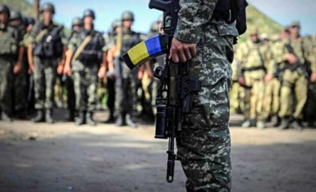 Киев пока не готовится к возможным военным действиям