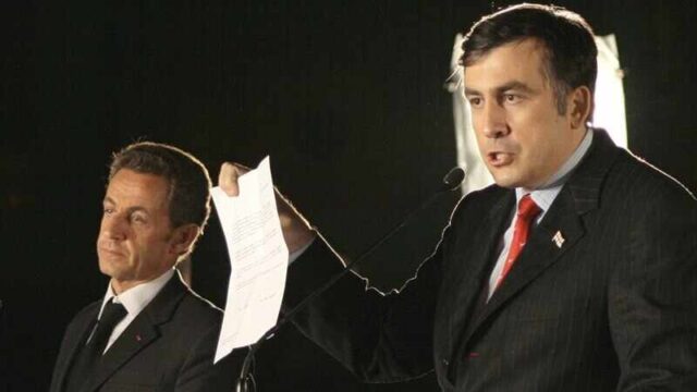 Получится ли у Макрона повторить дипломатический кавказский успех Саркози?