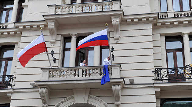 Варшава в тайне радуется признанию ЛДНР