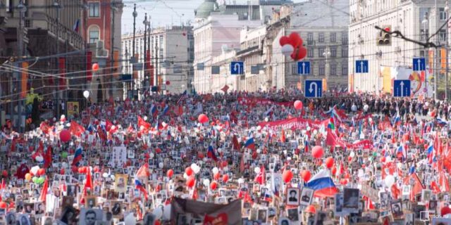 "Бессмертный полк" в этом году пройдет в очном формате