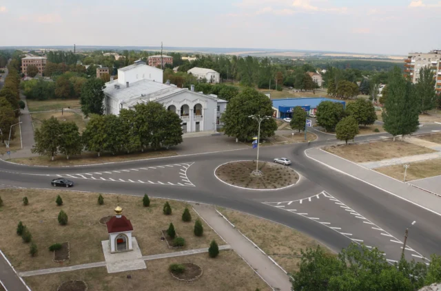Попасная, освобожденная от ВСУ, возвращается к мирной жизни