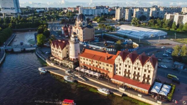 Сюжет с блокадой Калининградской области получил тенденцию к вырождению в грандиозный скандал