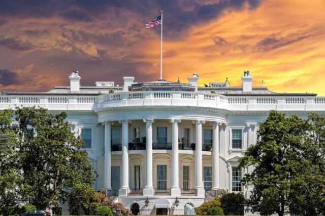 США могут объявить дефолт по внешнему долгу - Патрушев