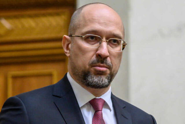 Премьер Украины не хочет общаться с мэром Киева