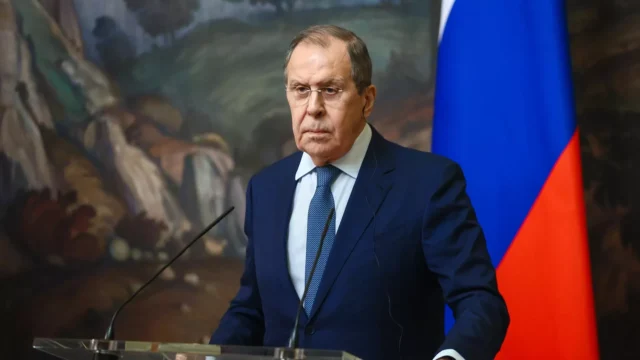 Лавров: Киев так и не предоставил данные о людях, которые якобы погибли из-за действий российских военных в Буче