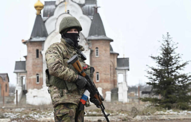 Виталий Киселев, военный эксперт и полковник из ЛНР