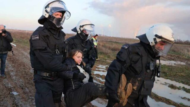 Европа восстает против «зеленой повестки»