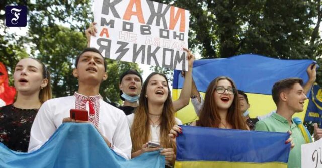 Украина уничтожает русское население не только военным путем