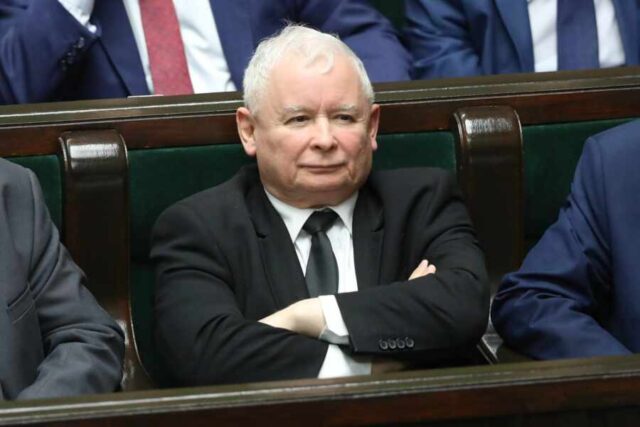 С кем Качиньский поделится властью и какова будет судьба Моравецкого?