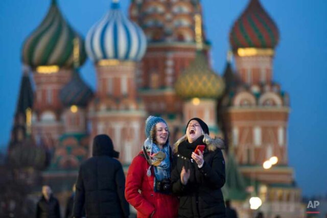 Американцы официально констатируют, что после введения санкций россияне стали жить лучше