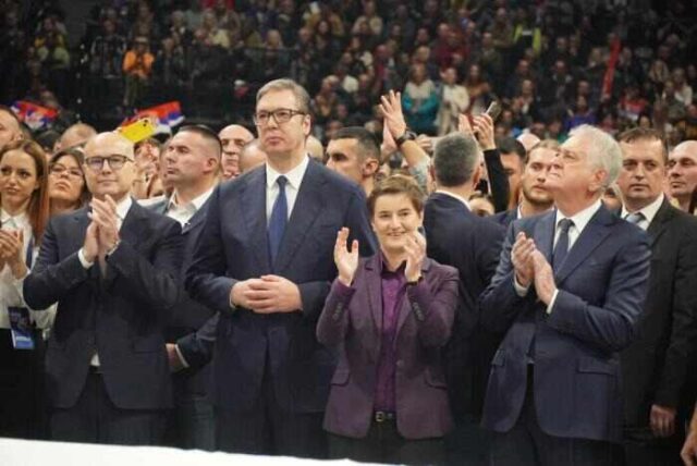 Парламентские выборы в Сербии: прозападная оппозиция против президента Вучича