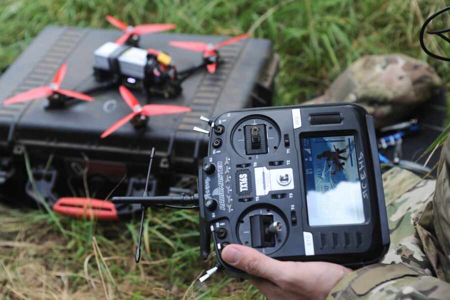 Приложения для fpv дронов. FPV-дронов «Пиранья». Купол РЭБ дронов FPV. Портативная станция РЭБ. РЭБ против FPV дронов.