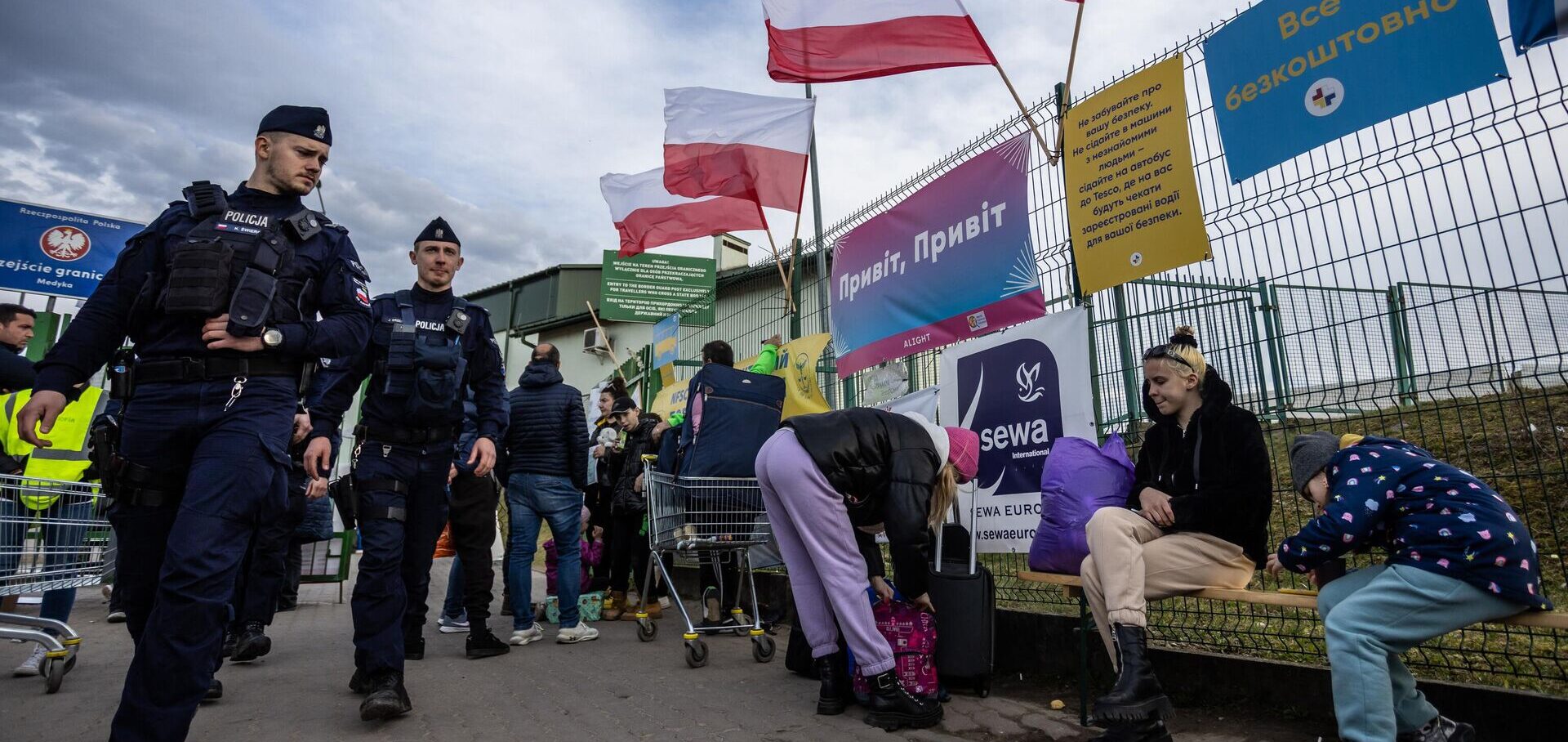 Польша подготовит для Киева «легион» из украинских беженцев – Зеленский