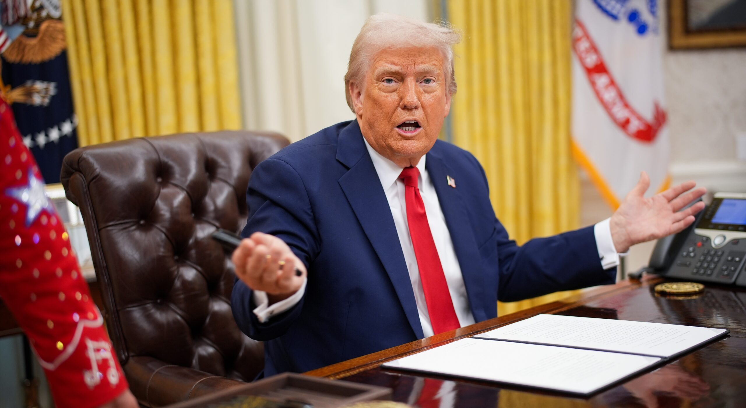 Противники Трампа запускают нарратив, что он – угроза конституции