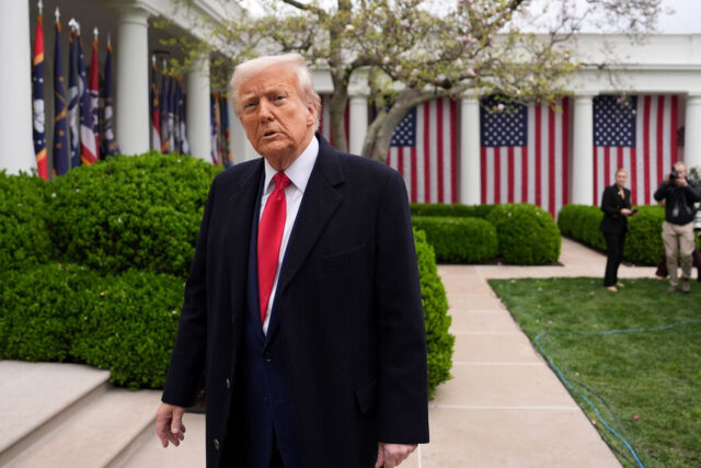 В Раде заявили о планах Трампа ввести санкции против окружения Зеленского