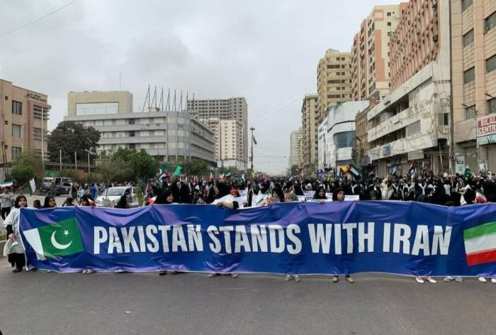 Почему Пакистан поддерживает Иран