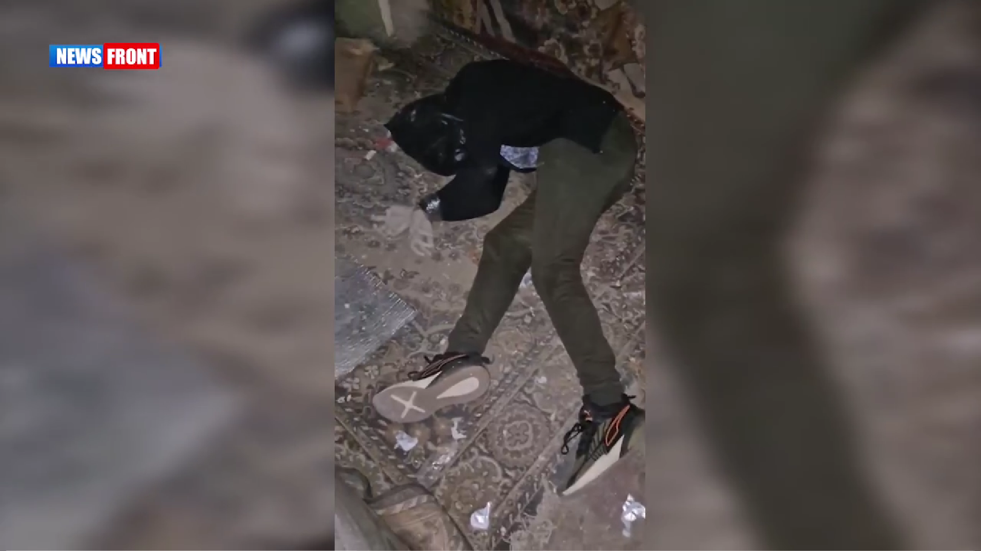 18+ Российские военные нашли тело гражданского, над которым издевались ВСУ