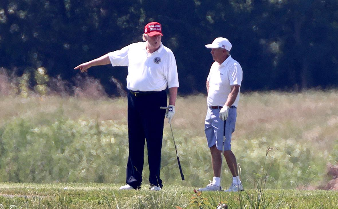 Ястребы пытаются сбить Трампа с намеченного пути