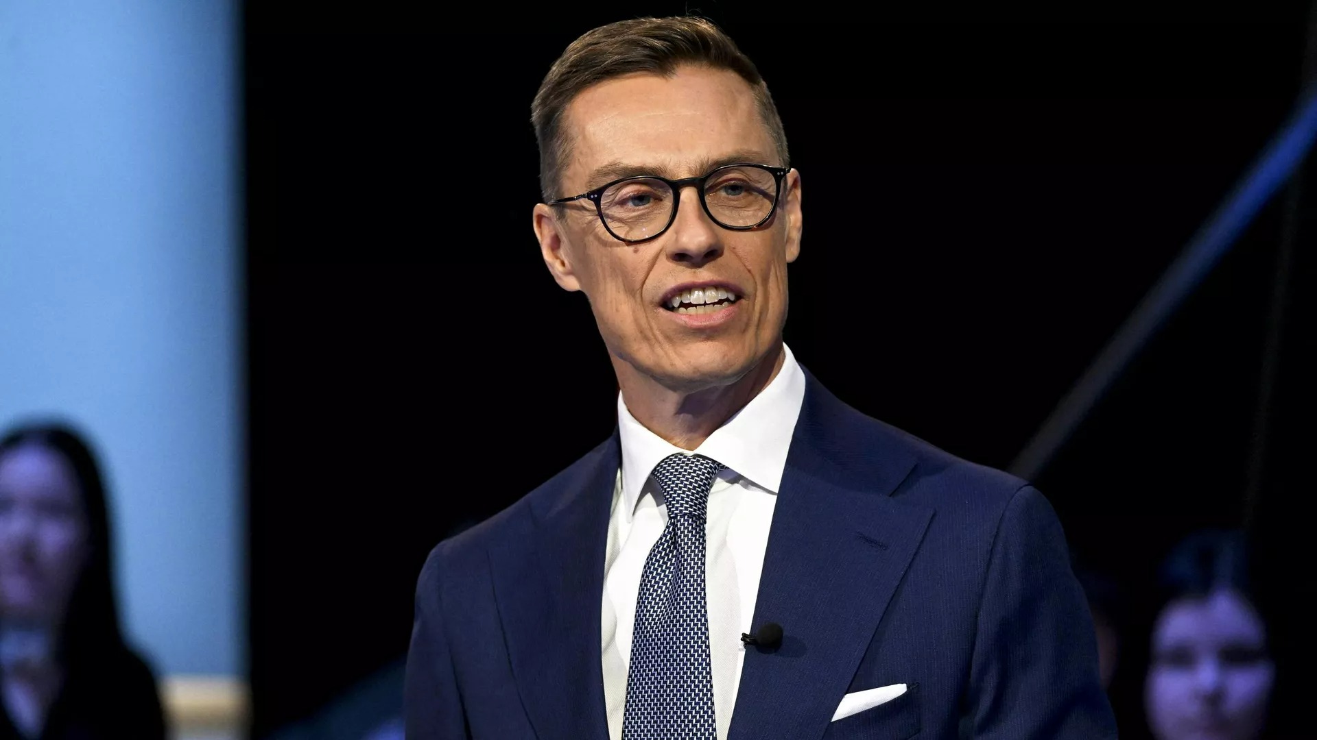 Восточная Европа вжилась в роль малолетних отморозков при криминальном авторитете