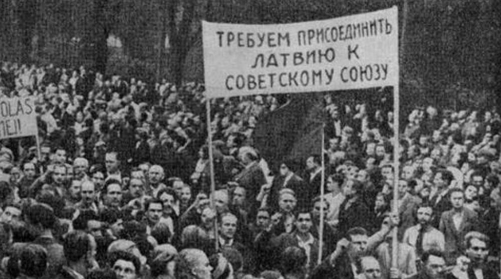 Зачем Прибалтика вошла в состав СССР?