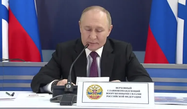 Путин назвал безопасность России ключевой задачей