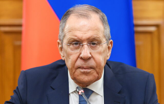 Гарантии безопасности для Украины должны быть надежными – Лавров