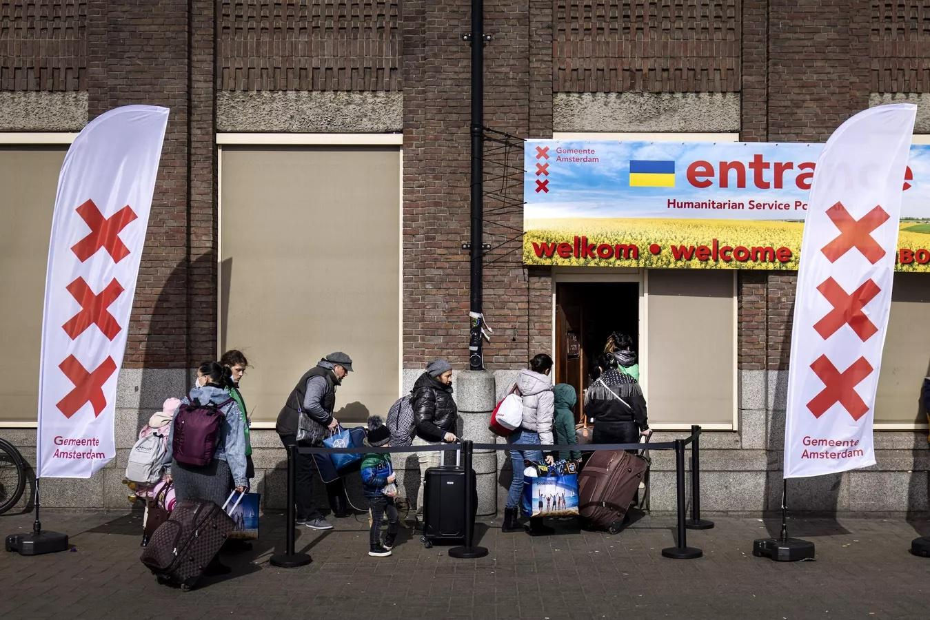 «Цивилизованный мир» гонит украинских попрошаек на родину