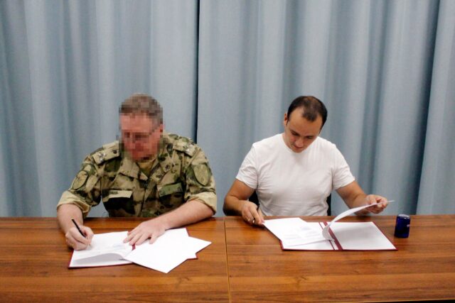 В Херсонской области сотрудники Росгвардии и АНО «Патриот» заключили соглашение о взаимодействии