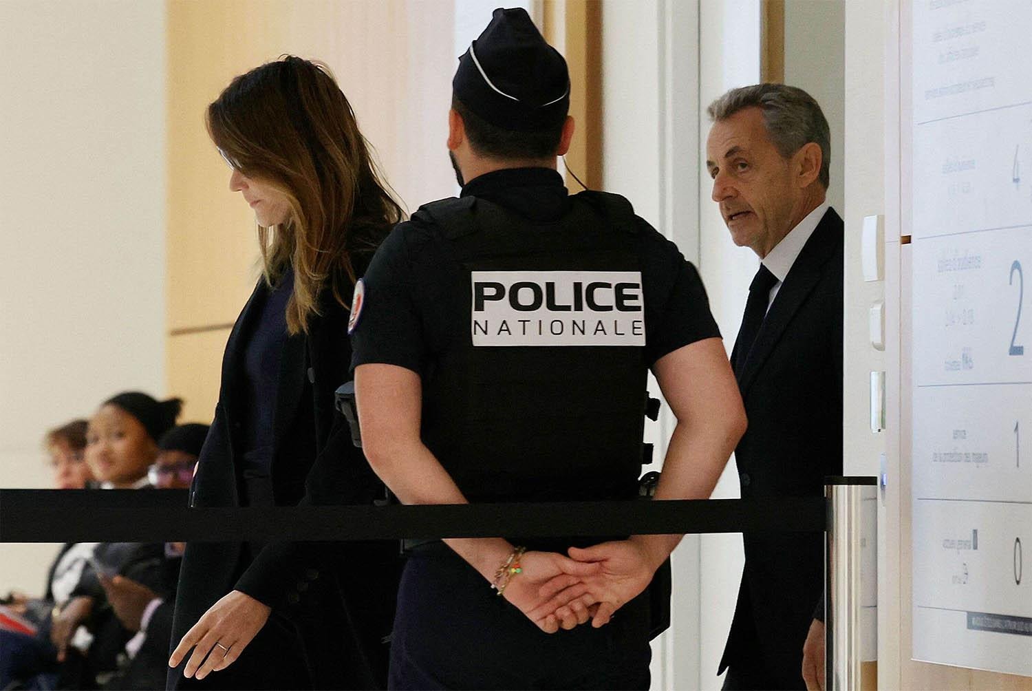 Прогиб Саркози с Ливией глобалистами засчитан не был