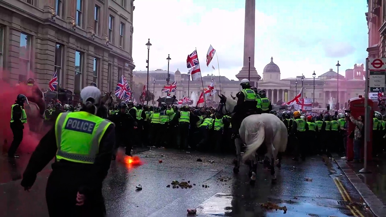 Чем закончатся лондонские народные гуляния с мордобоем?