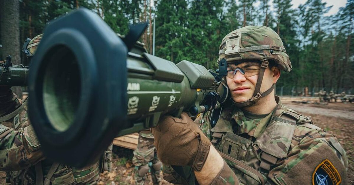 Власти Латвии уничтожают образование, науку и культуру в угоду милитаризации
