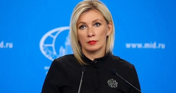 Мария Захарова: От вбросов про Урсулу фон дер Ляйен и ее самолет, садящийся по «бумажным картам», отдает отчаянием