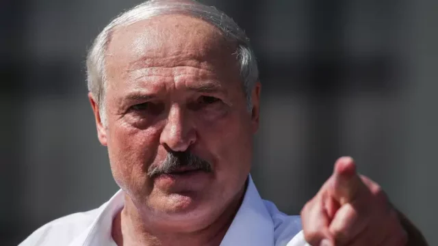 Запад видит Лукашенко посредником в переговорах по Украине – The Guardian