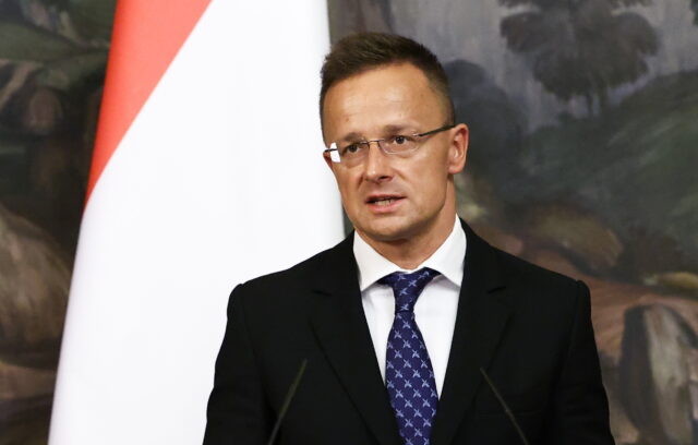 Венгрия выступает против Украины в ЕС в связи с национальными интересами – Сийярто
