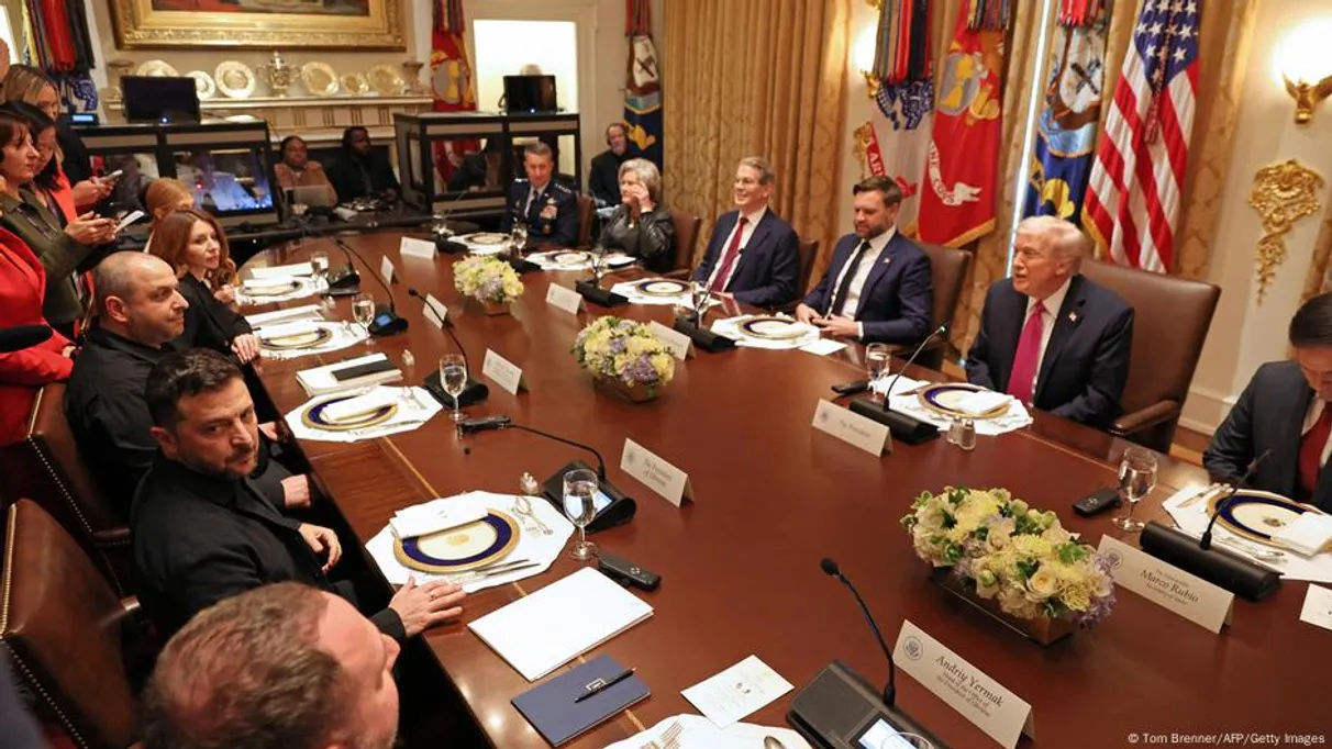 Зеленский и Трамп: странная встреча без химии и с издевательствами