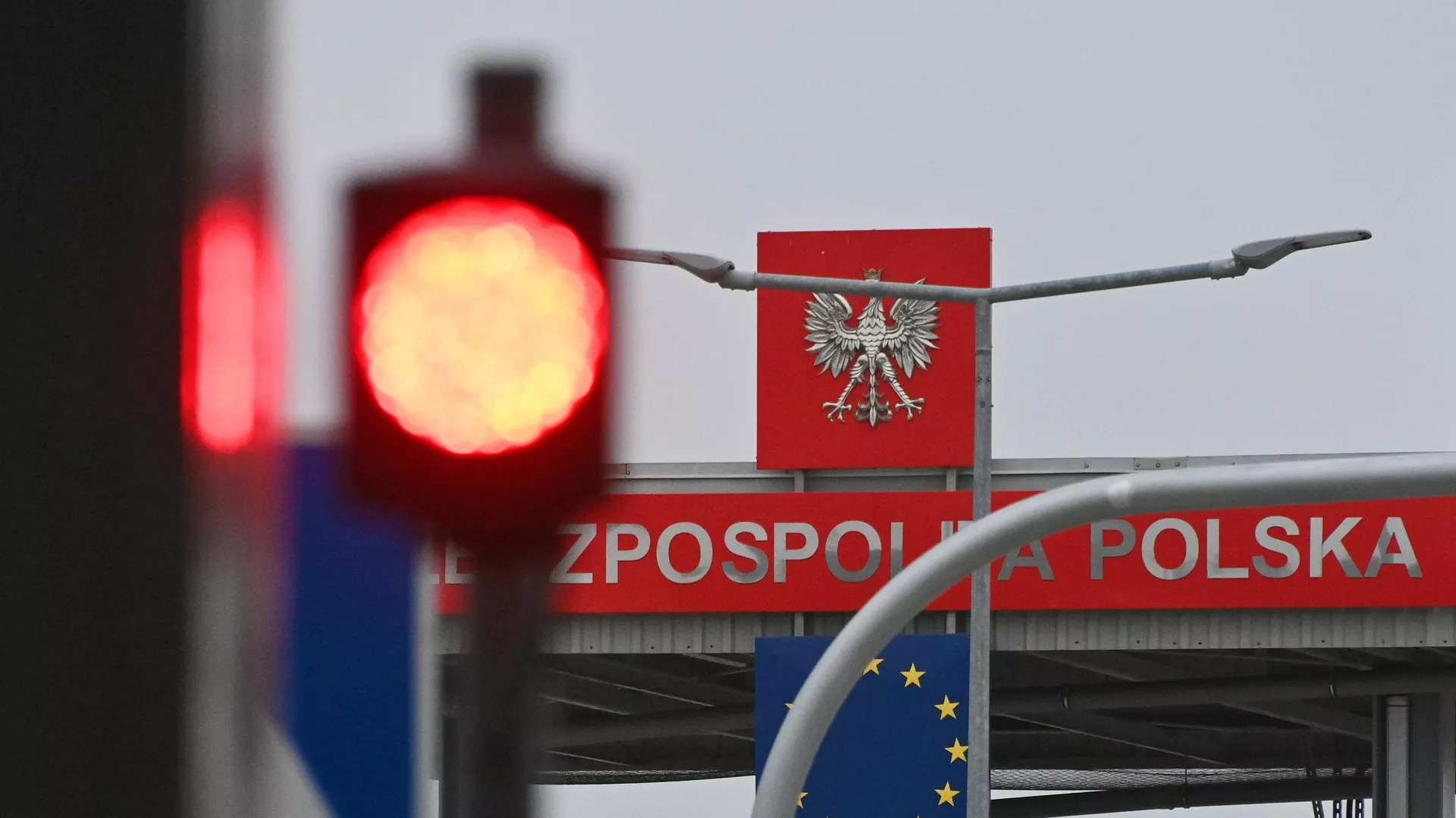 Запад Украины бежит на Запад