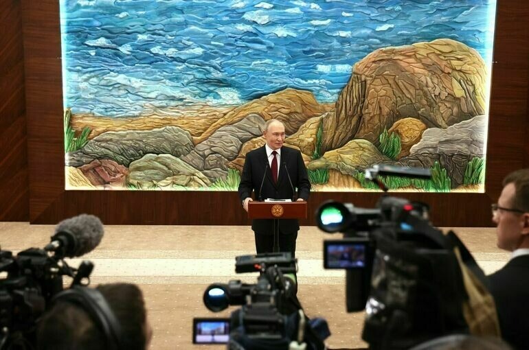 Русское добро должно быть с кулаками