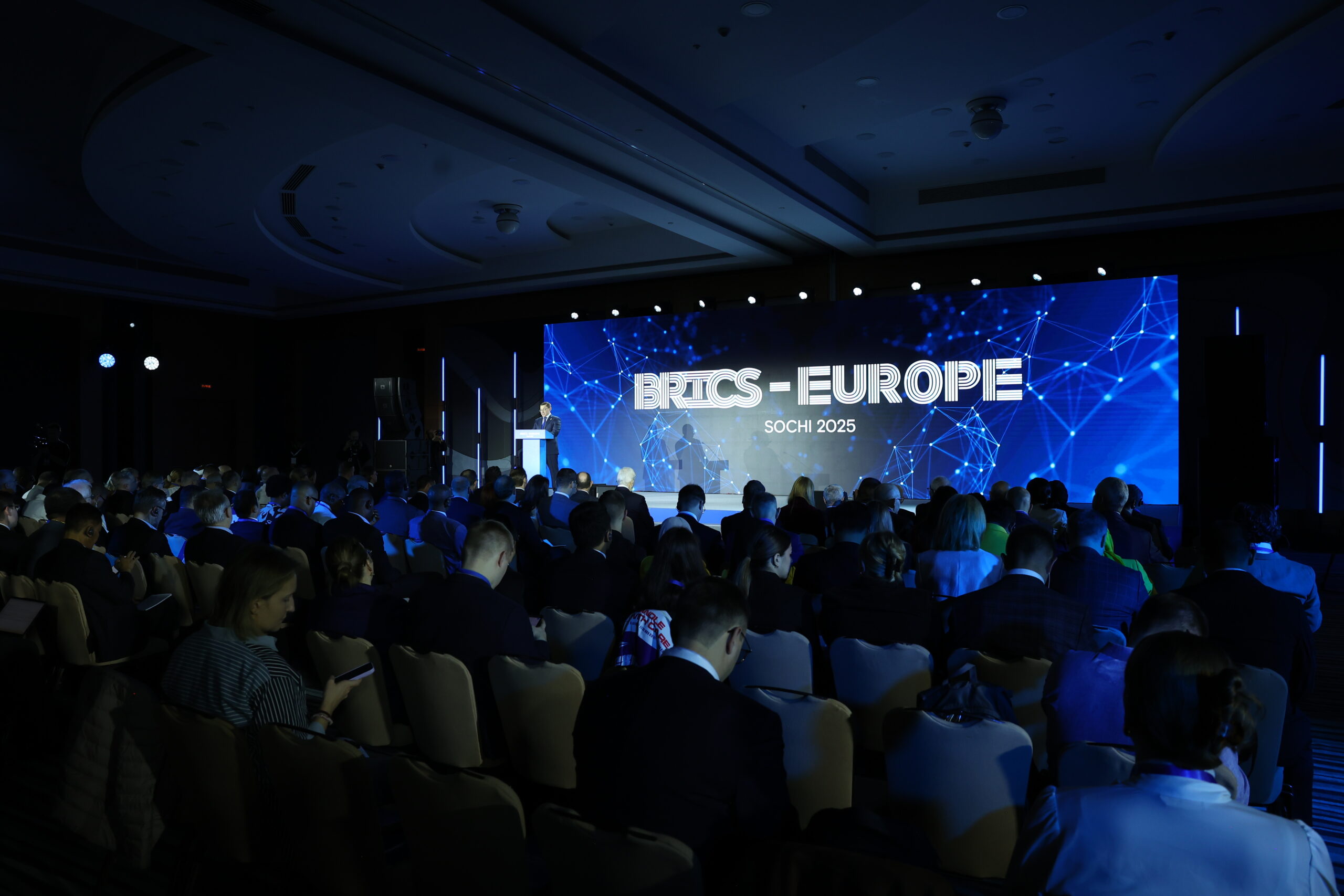 Почему любые контакты с Москвой в Берлине считают государственной изменой