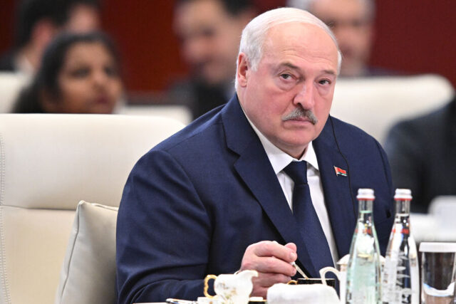 Лукашенко предложил Путину провести переговоры по Украине в Минске